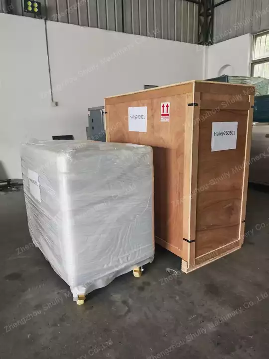 Dry ice boxes for exporting