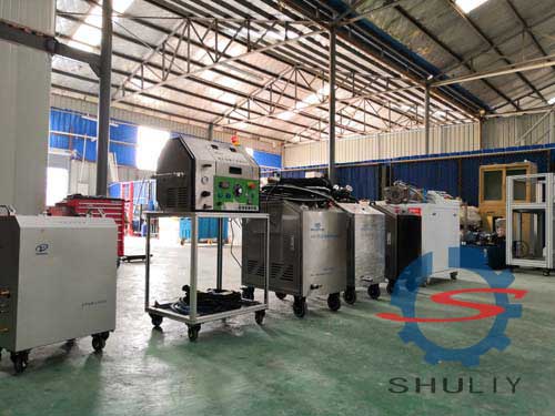 How Is The Dry Ice Cleaning Machine Applied To The Pet Mold Industry? 1 Dry ice blasting machine workshop