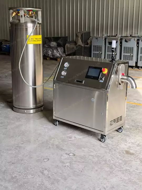 How To Start A Dry Ice Pellet Production Business? 3 Dry ice pellet machine with a co2 tank